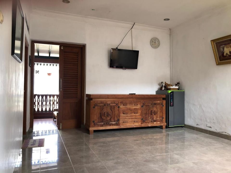 Oemah no.52 Guest House Vacation rental in Yogyakarta