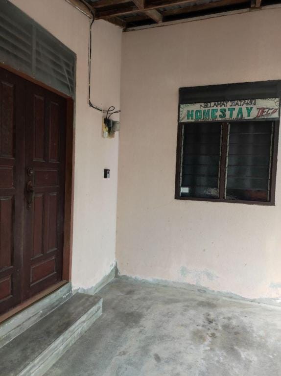 Kubang Kerian DECO HOMESTAY *AIRCOND*WIFI*NETFLIX* Vacation rental in Malaysia