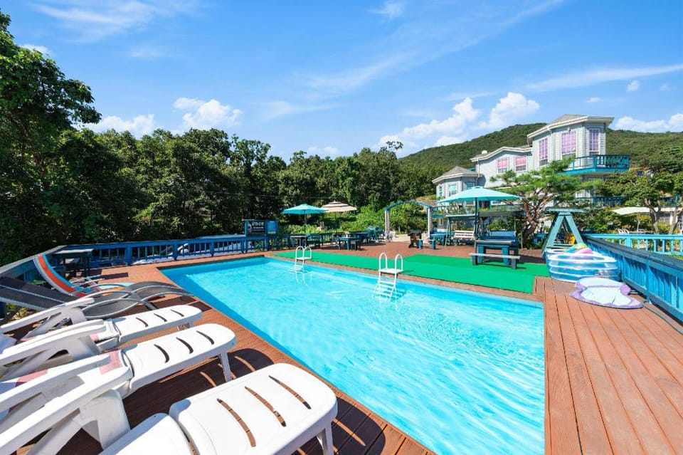 Gwanghwa Concert Pension Bed and Breakfast in Gyeonggi-do