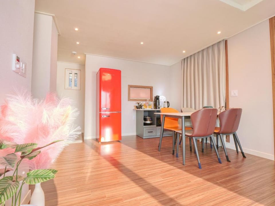 Chuncheon Kerensia Sinchuk Pension Bed and Breakfast in Gyeonggi-do
