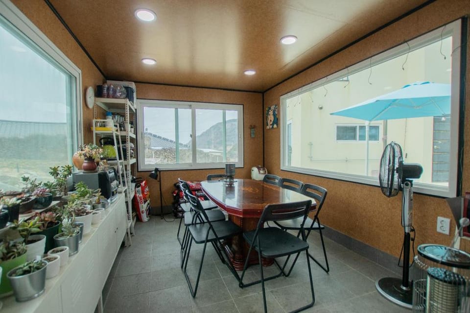Yeosu Keumo Island Pension Bed and Breakfast in South Korea