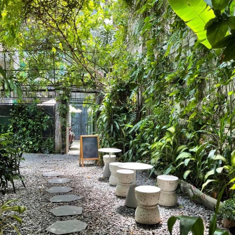 K.room Garden View @BeanThere Cafe by Blue Fingers Vacation rental in Ho Chi Minh City