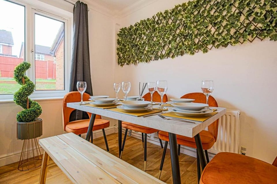 Olaf House by Yoko Property Apartment in Coventry