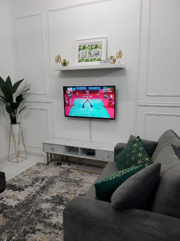 Teratak Muslim Pool Homestay Ayer Keroh Vacation rental in Malacca