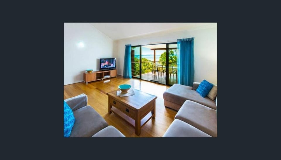 Compass Point Villa in Whitsundays