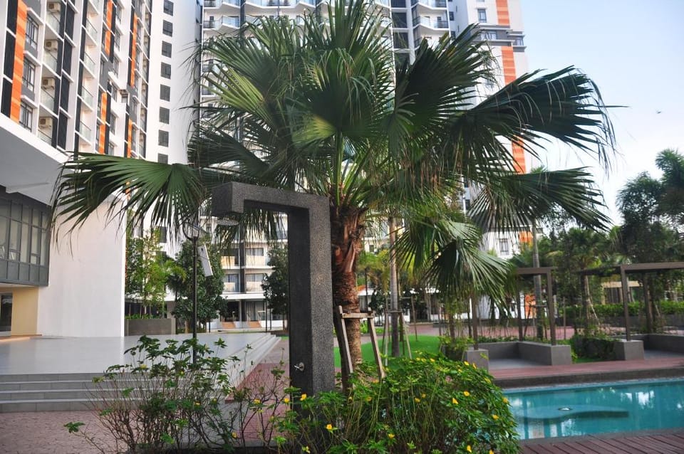 Timurbay 2 Bedroom Seaview/Poolview -Netflix&Wifi  Apartment in Terengganu, Malaysia