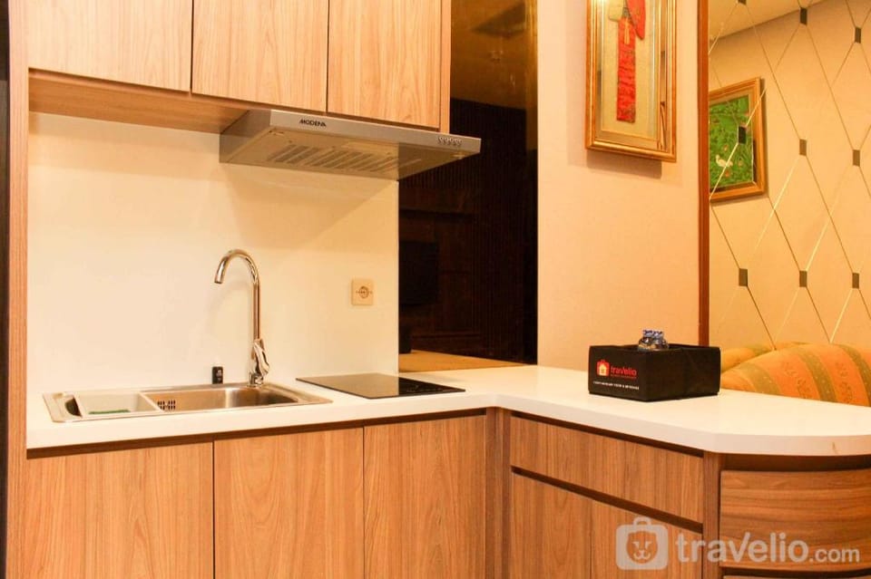 Nice and Enjoy 1BR at Sudirman Suites By Travelio Apartment in South Jakarta City