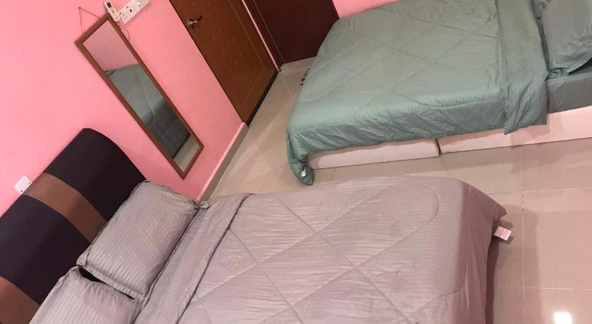 SWEE SEA HOMESTAY PULAU KETAM 吉胆岛海甜民宿 Vacation rental in Selangor, Malaysia