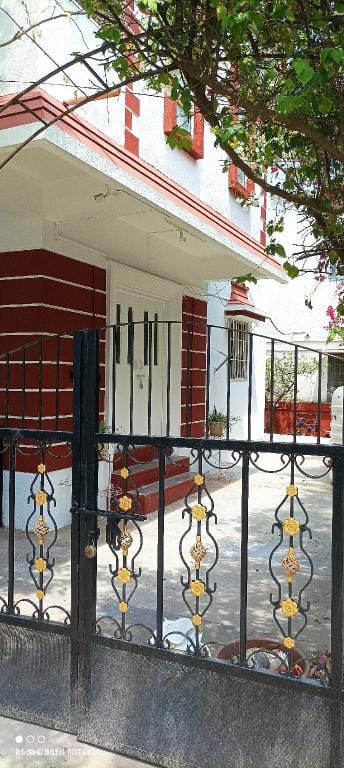 Bougainvilla Home Behind Pune Airport  Apartment in Pune