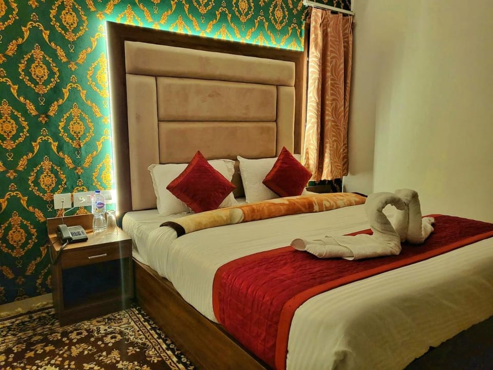 The Bay Leaf Resort Hotel in Shimla