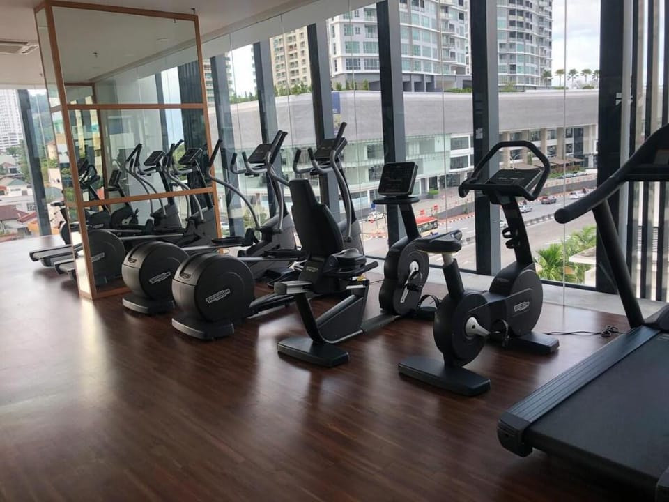 New Panoramic GURNEY Seaview Studio4-6pax 263A Apartment in Tanjung Bungah