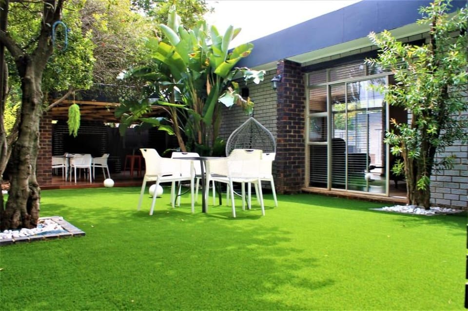 A place of comfort, tranquillity and peace of mind Vacation rental in Johannesburg