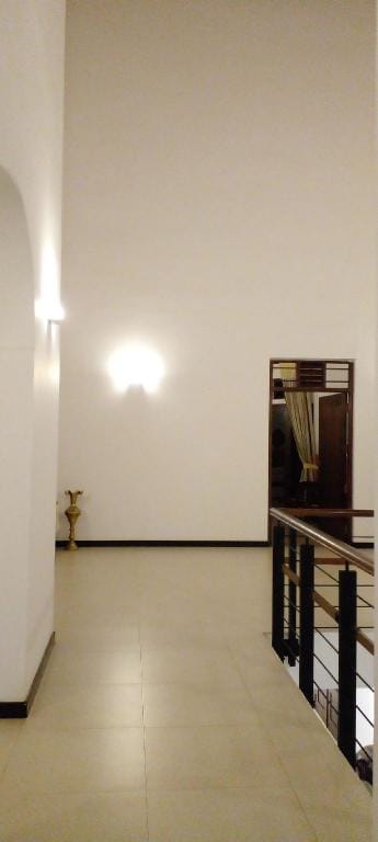Cheerful 4 Bedroom Villa with free parking Villa in Southern Province