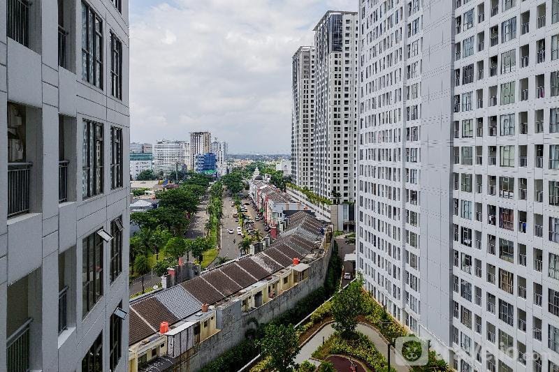 Comfort & Warm Studio M-Town Residence By Travelio Apartment in West Java