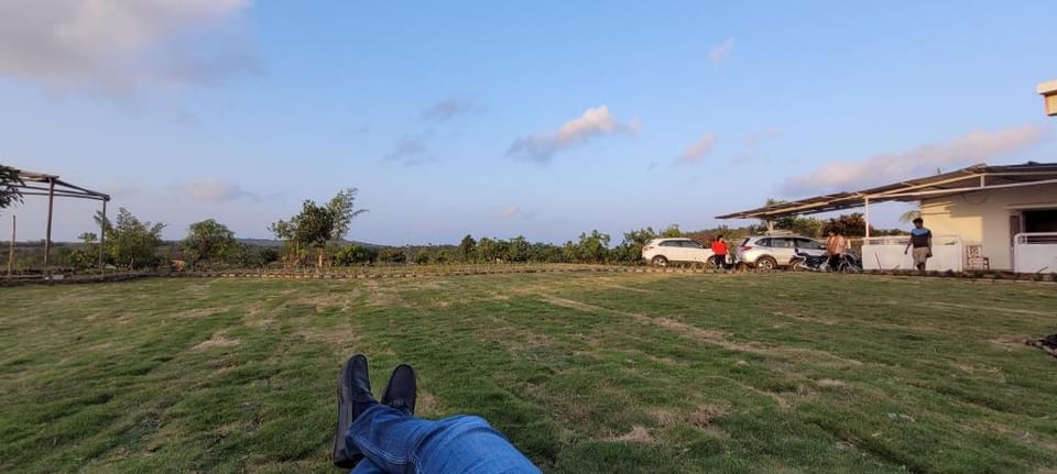 Farmstay to Relax and unwind with a big lawn Vacation rental in Maharashtra
