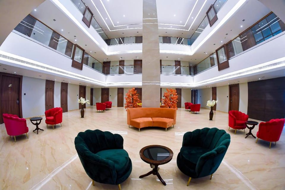 Raj Meridian Hotel in India