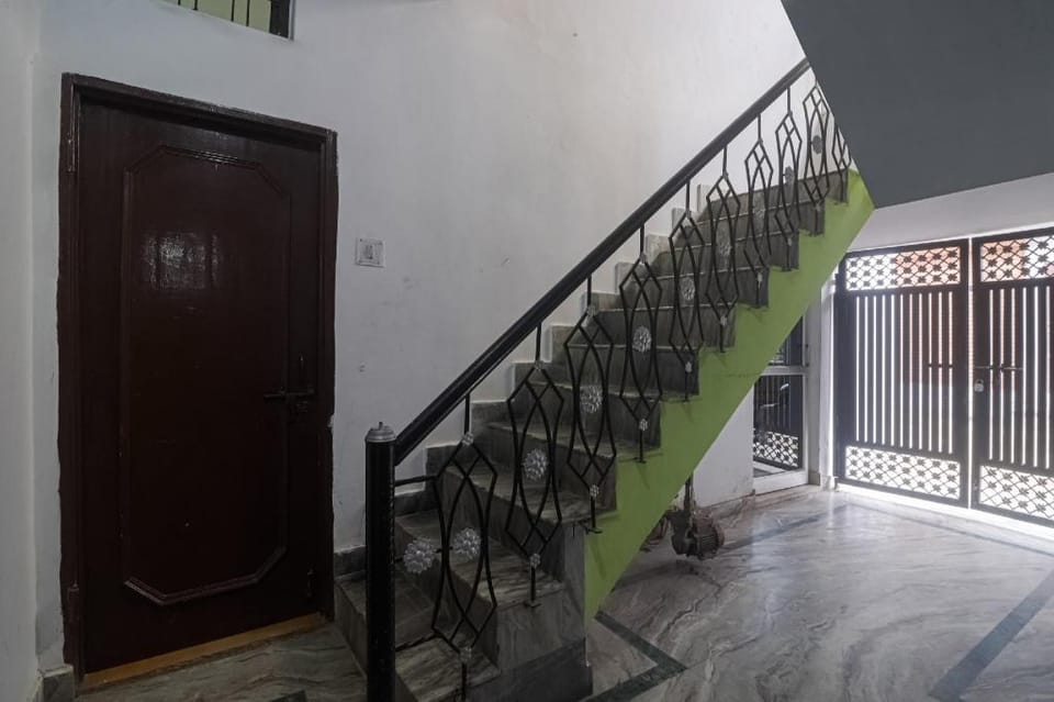 SPOT ON Hotel Green View Stays Hotel in Dehradun