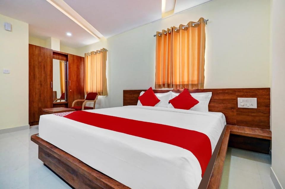 Hotel O Silver House Near Mantri Square Mall Hotel in Bengaluru