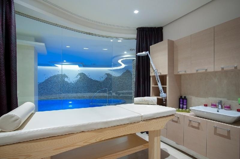 Presidential Suite with Terrace 101 Apartment in Budva