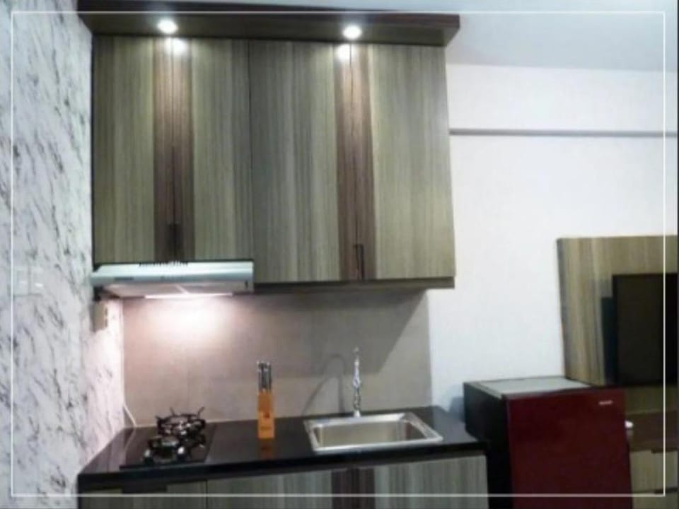 New Stylish 1 BR witb balcony view swimming pool Apartment in West Java