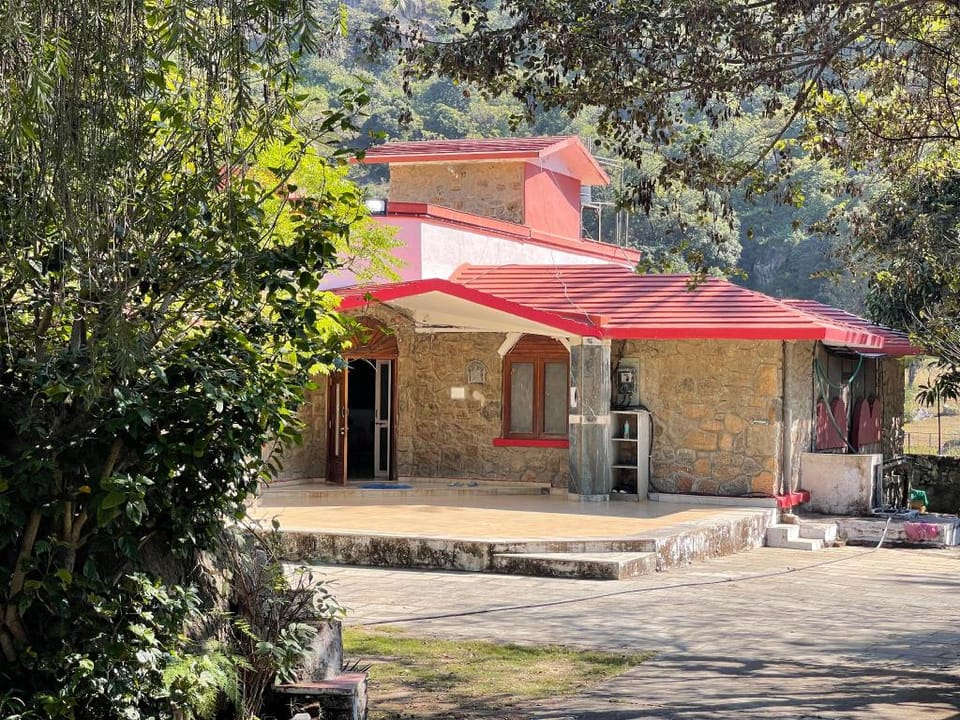 Thakore House by House of Villas Villa in Gujarat