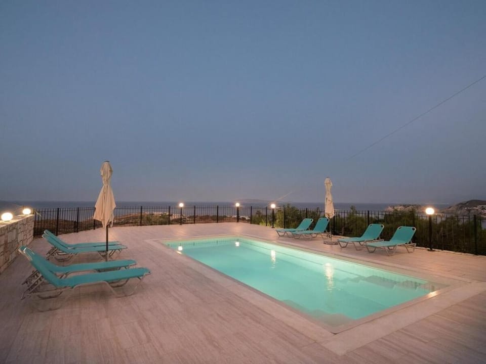 Villa Aura Pine Villa in Crete