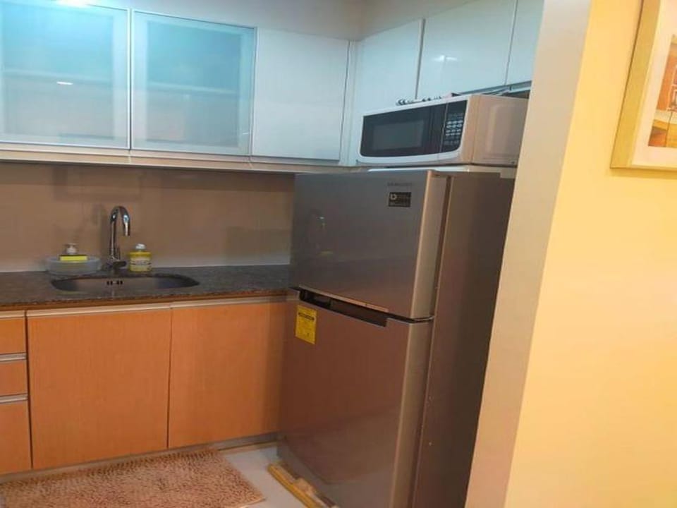 C6-10D 81 Newport Boulevard Condominium near T3 Apartment in Pasay