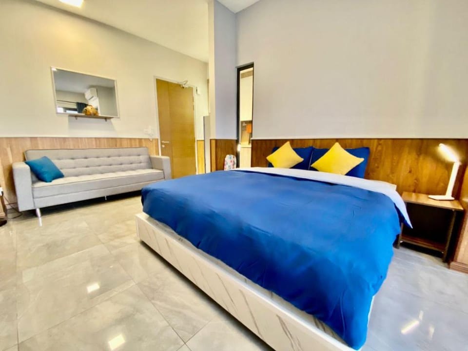 MJHolidayA1737 ElegantSuite Sea+SunsetView Apartment in Malacca