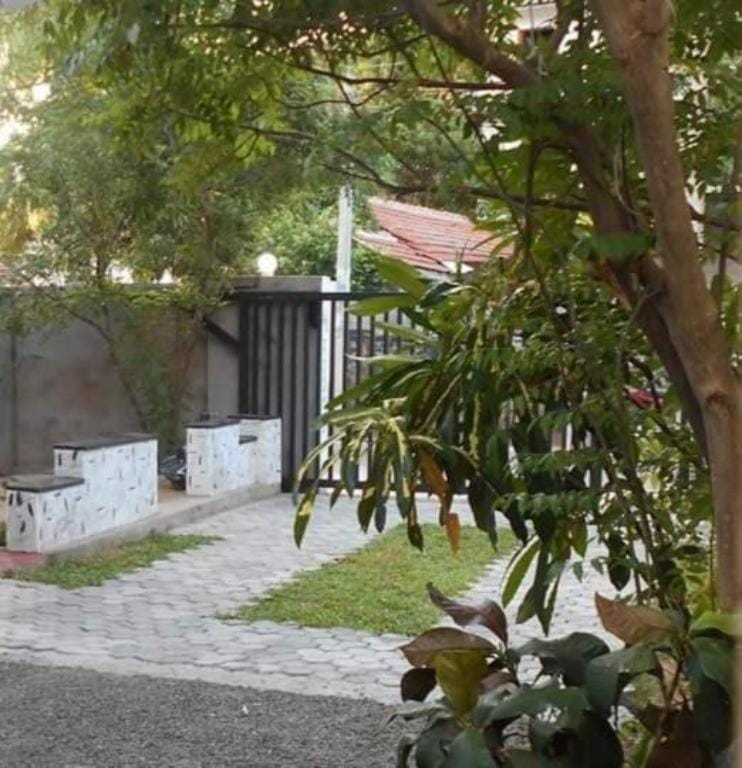 Three room (2 A/C) rest house in Arugam bay Villa in Sri Lanka