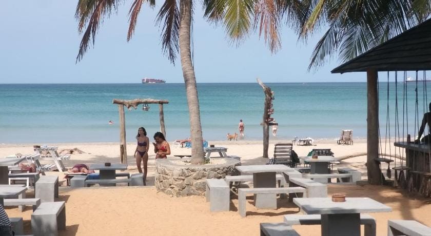 BEACH LIFE UPPUVELI Bed and Breakfast in Sri Lanka