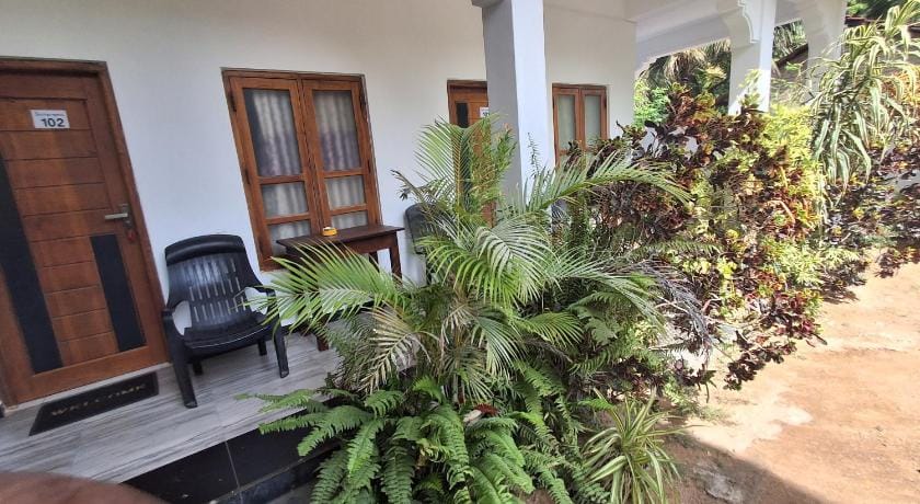 BEACH LIFE UPPUVELI Bed and Breakfast in Sri Lanka