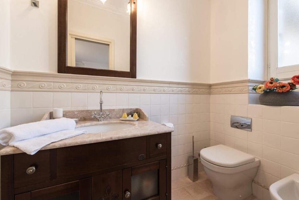 Duomo Seaside Deluxe Apartment by Ortigia Apartments Apartment in Syracuse