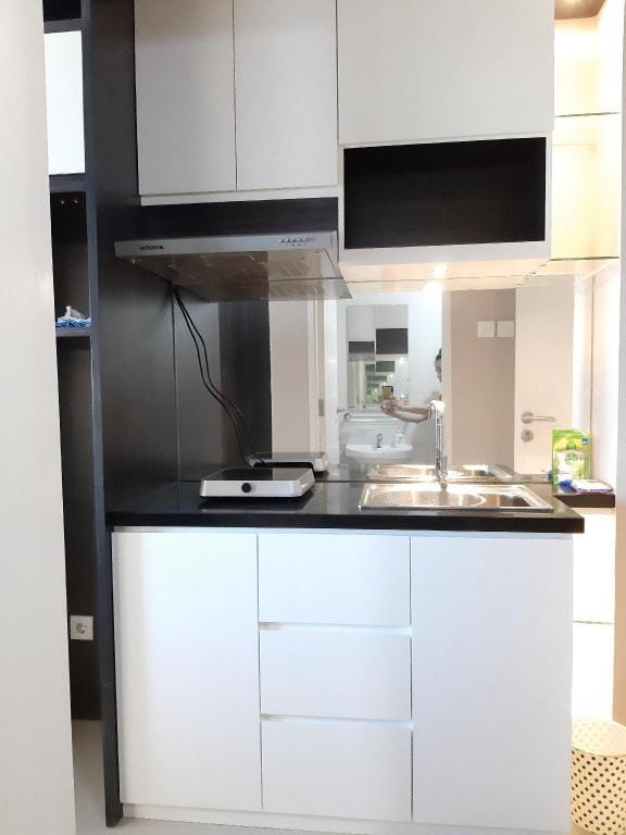 Comfy Apartmen to Stay Above Pakuwon Mall Wit Wifi Apartment in Surabaya