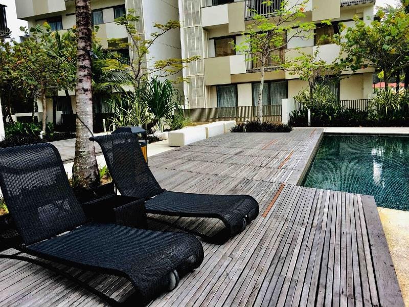Luxury Seafront Suite by the Sea with Unmatched Sunset and Full Ocean View, 5-Star Hotel Rating Apartment in Batu Ferringhi, Penang, Malaysia