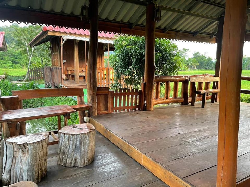 Baan บ้านสวนวิวทุ่ง Villa in Thailand
