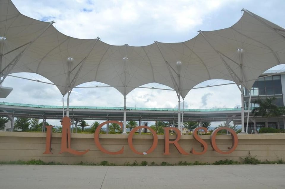 AMALFI OASIS 2 BR 1TB w/ wifi Apartment in Cebu City