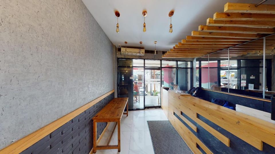 Shakti Capsule Cihampelas Bandung Hotel in Bandung