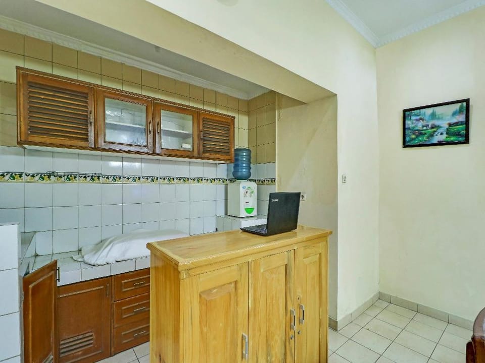Hotel O My Guest House Syariah Hotel in West Java