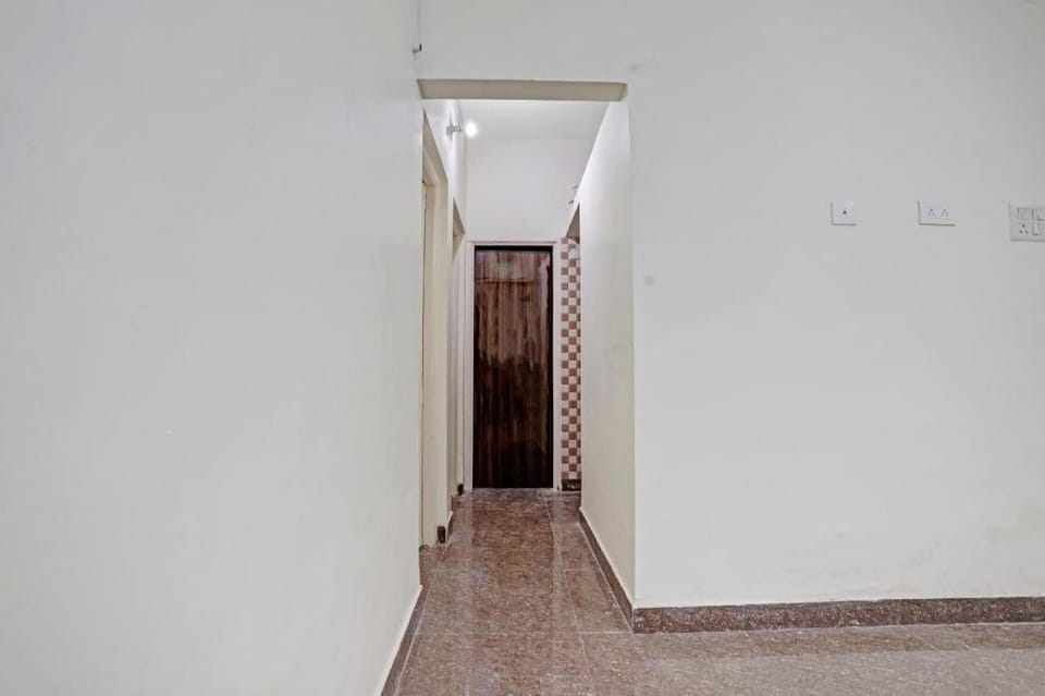 OYO 86300 Hotel B a b Hotel in Maharashtra
