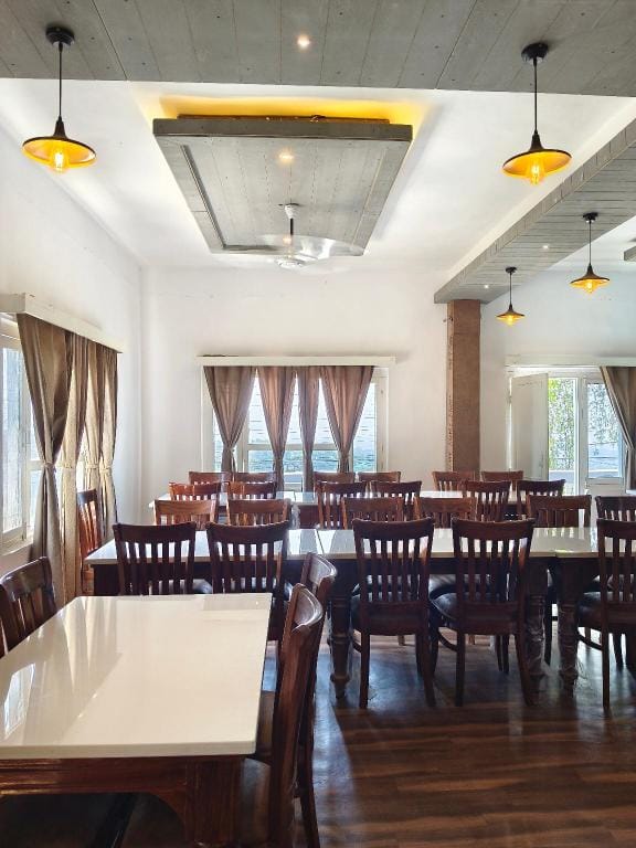 The Whispering Winds Resort Hotel in Punjab, India