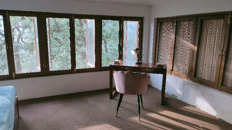 Ralston cottage  7 room villa for 2-20 people Villa in Uttarakhand