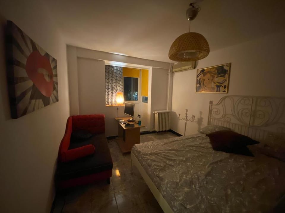 Piata Resita Host Apartment in Bucharest