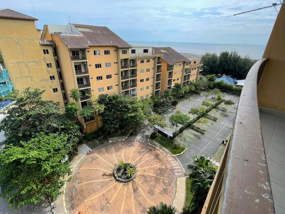 Studio | Gold Coast Morib 4Pax [A3369] Apartment in Selangor, Malaysia