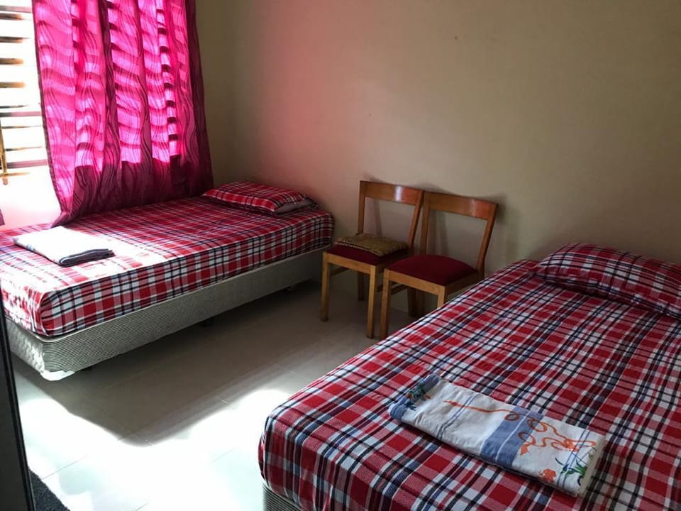 ARIF HOMESTAY 1 Vacation rental in Terengganu, Malaysia