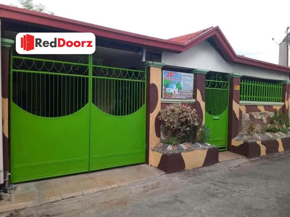 JBs Transient House Vacation rental in Calabarzon