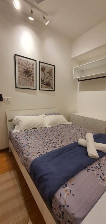 9min Drive to city, Highfloor Aprmt City view Apartment in George Town