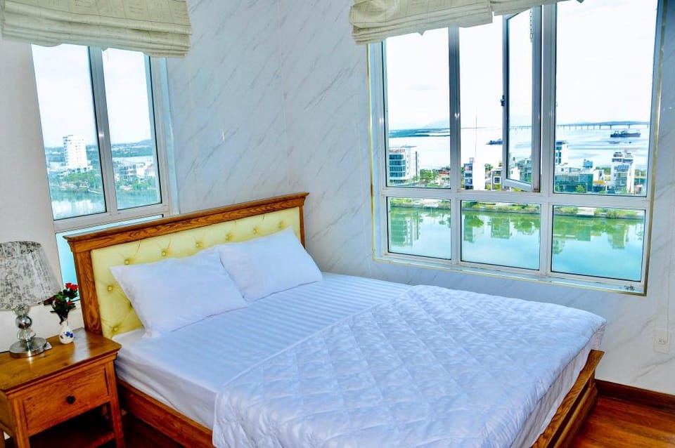 Sunny Apartment - Can ho 3 PN Apartment in Vietnam