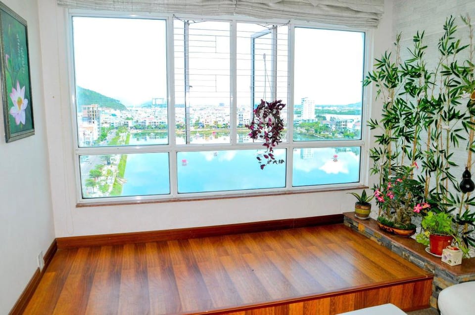 Sunny Apartment - Can ho 3 PN Apartment in Vietnam