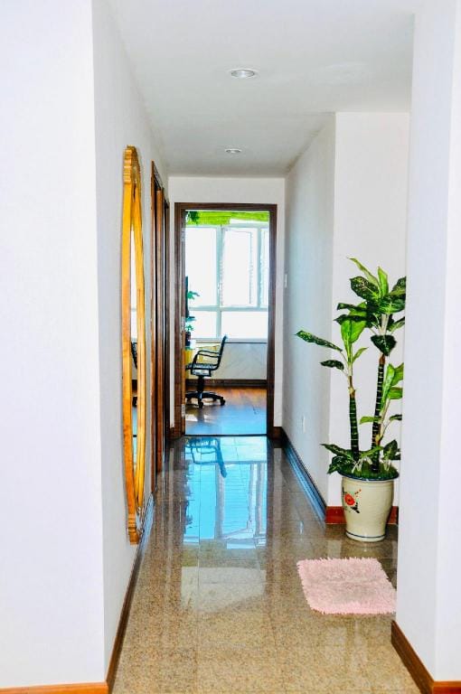 Sunny Apartment - Can ho 3 PN Apartment in Vietnam