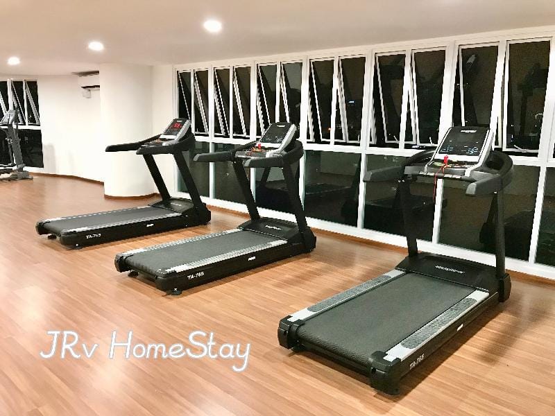 Pool View Suite 2Room JRv HotelStyle HomeStay Apartment in Malacca